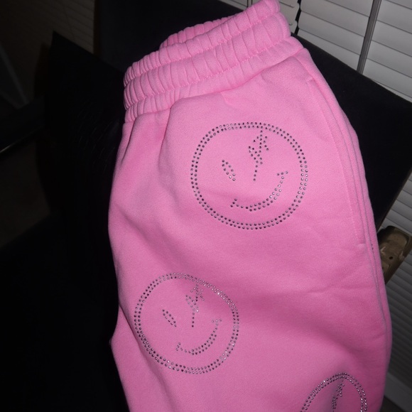 💓Retrovert Sweatpants (M) in Pink - Picture 7 of 12